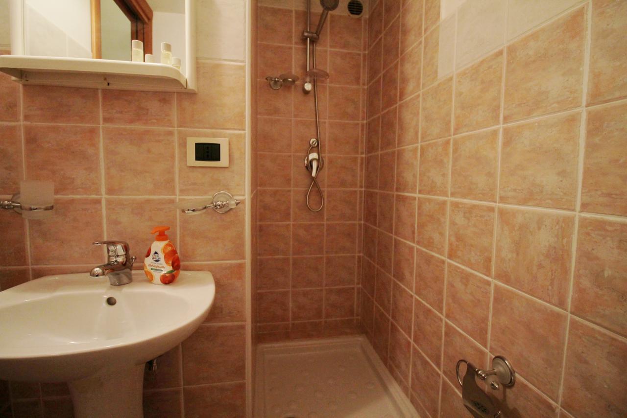 Monteverde Bright Apartment With Garage 罗马 外观 照片