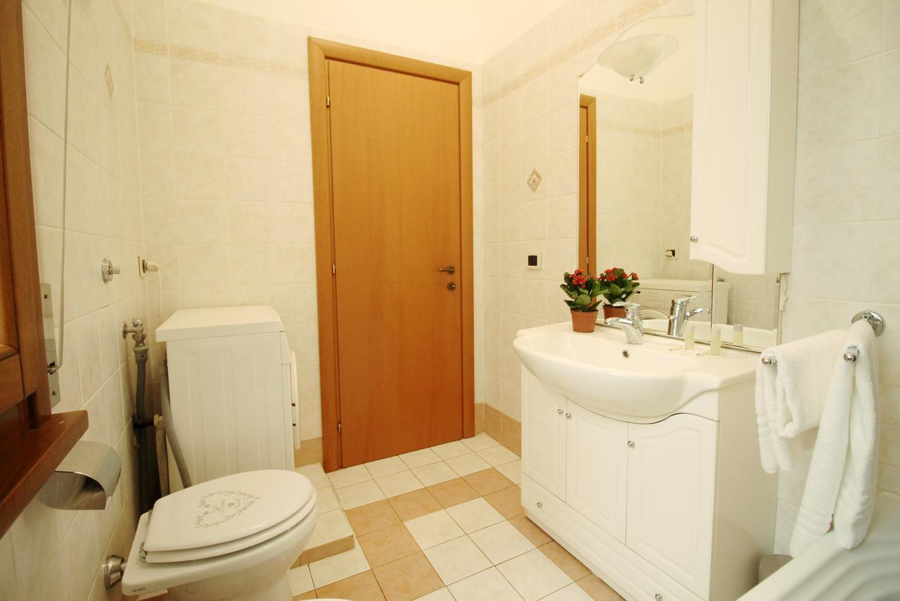 Monteverde Bright Apartment With Garage 罗马 外观 照片